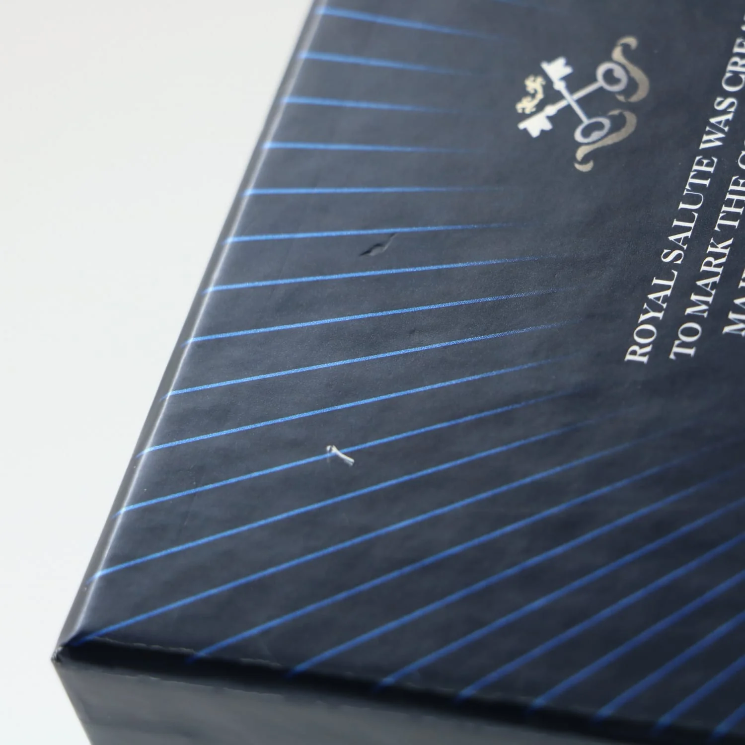 Royal Salute 21 Year Old The Diamond Jubilee Tribute Blended Scotch Whisky 70cl - Image 3
